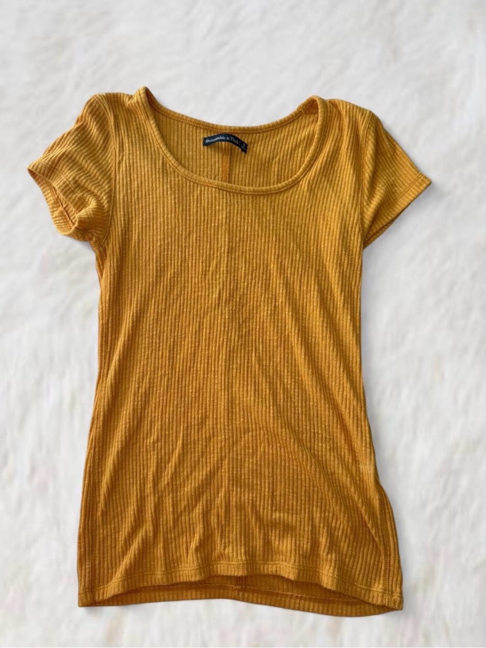 Abercrombie & Fitch Ribbed Scoop Neck Tee - Mustard